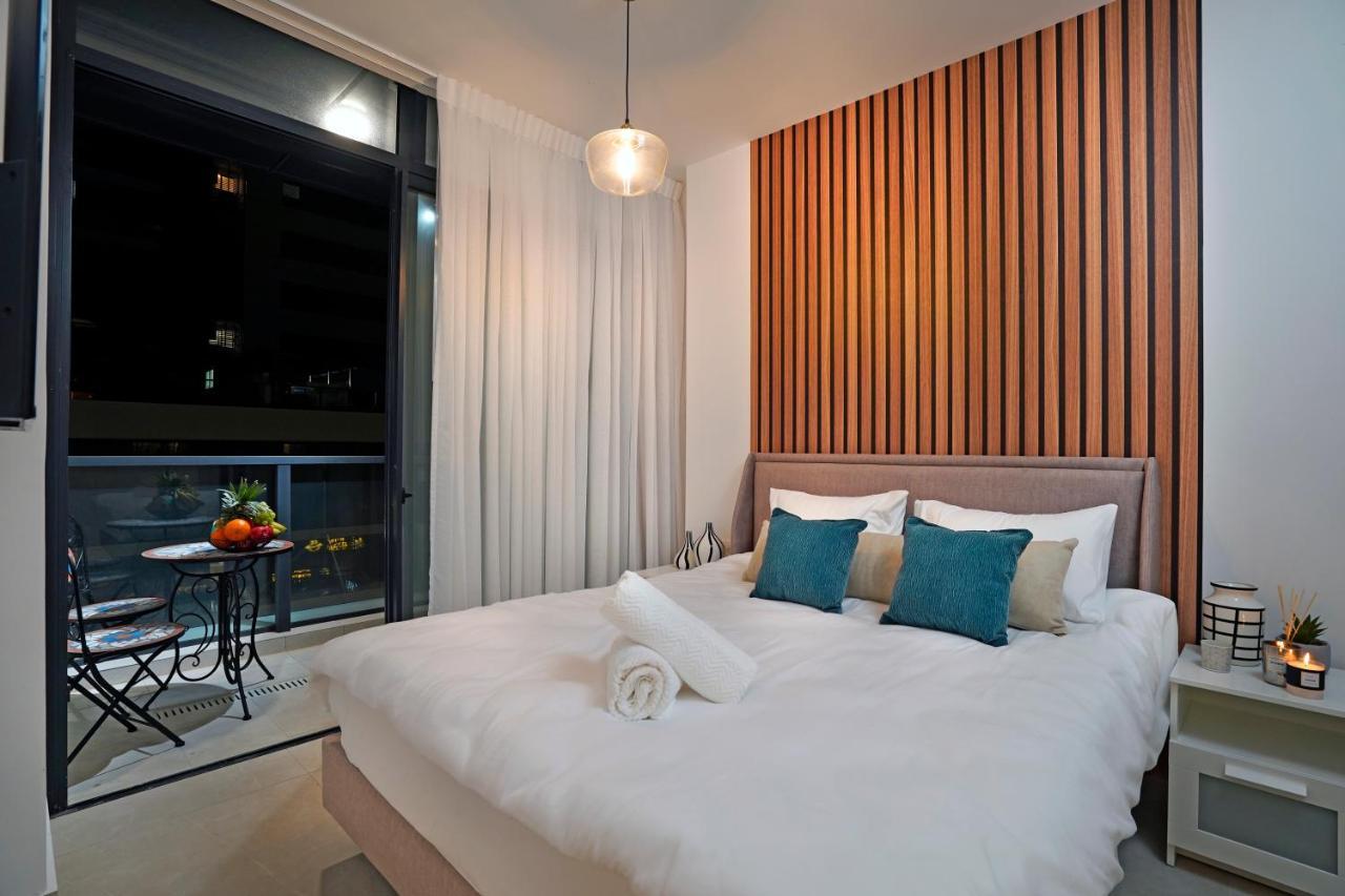 Hi-Yam Seaview Apartments & Suites - יש ממ"ד Bat Yam Luaran gambar