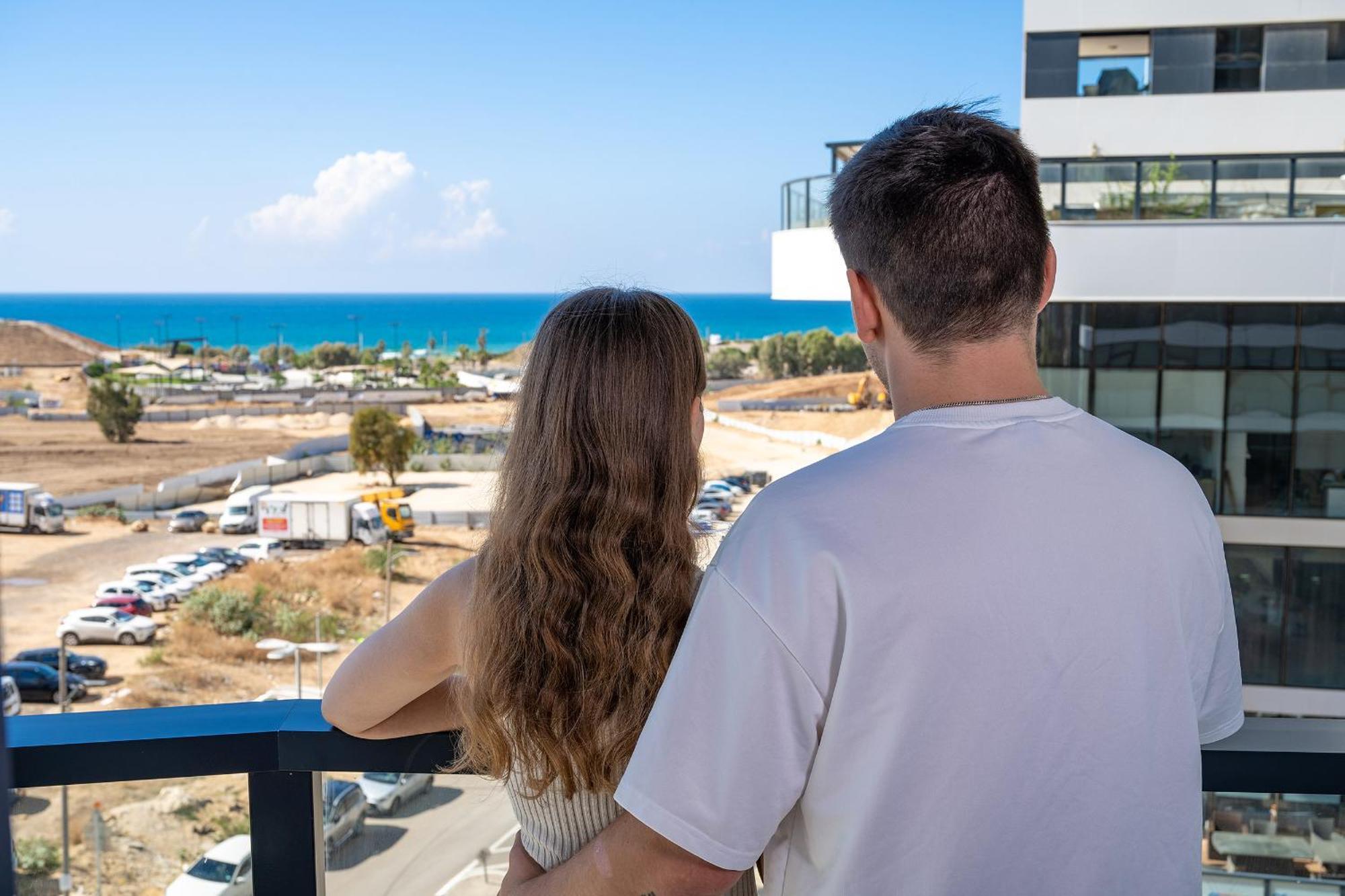 Hi-Yam Seaview Apartments & Suites - יש ממ"ד Bat Yam Luaran gambar