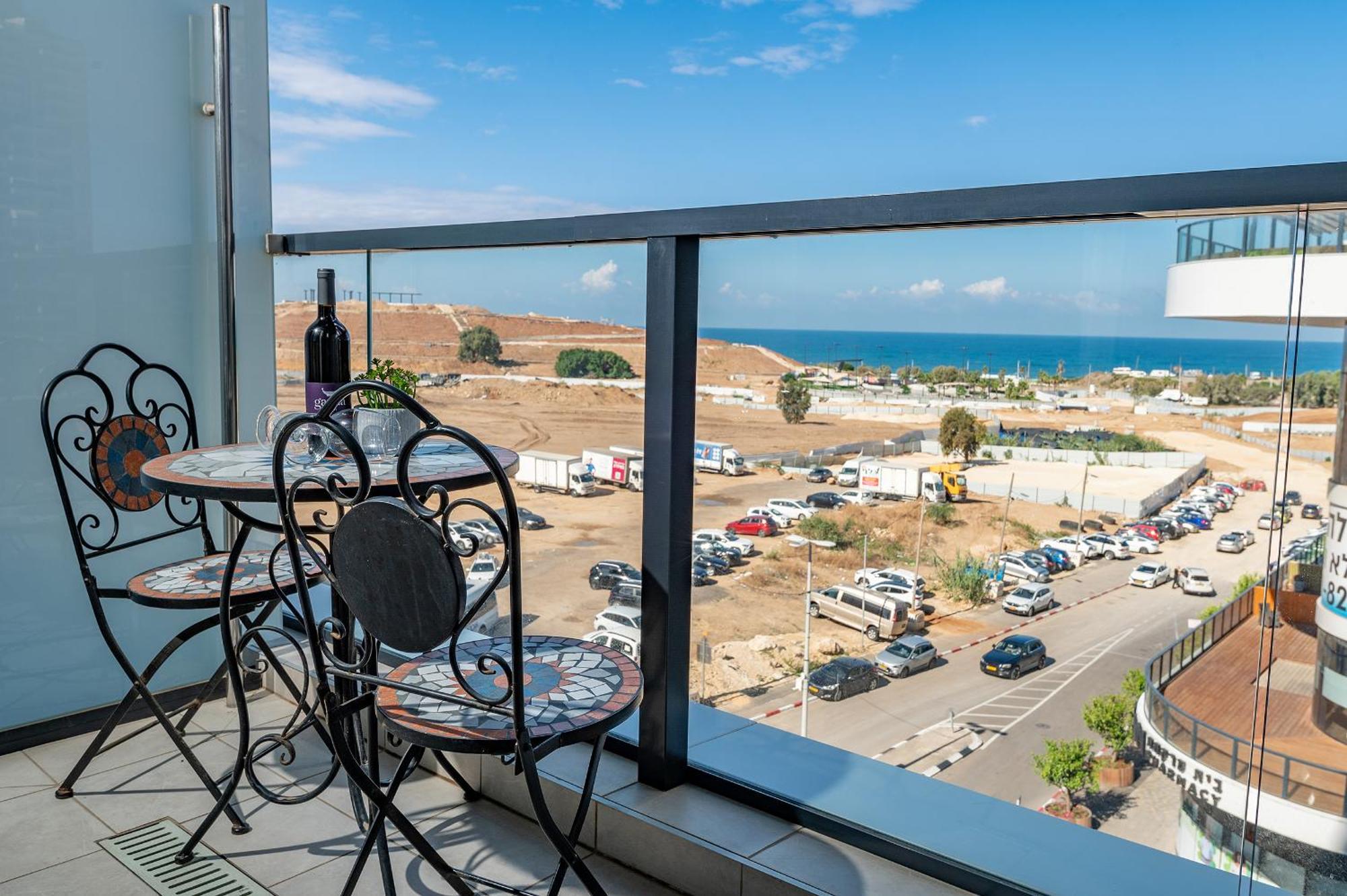 Hi-Yam Seaview Apartments & Suites - יש ממ"ד Bat Yam Luaran gambar