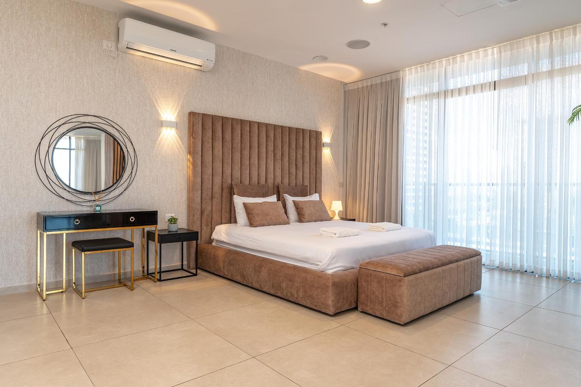 Hi-Yam Seaview Apartments & Suites - יש ממ"ד Bat Yam Luaran gambar